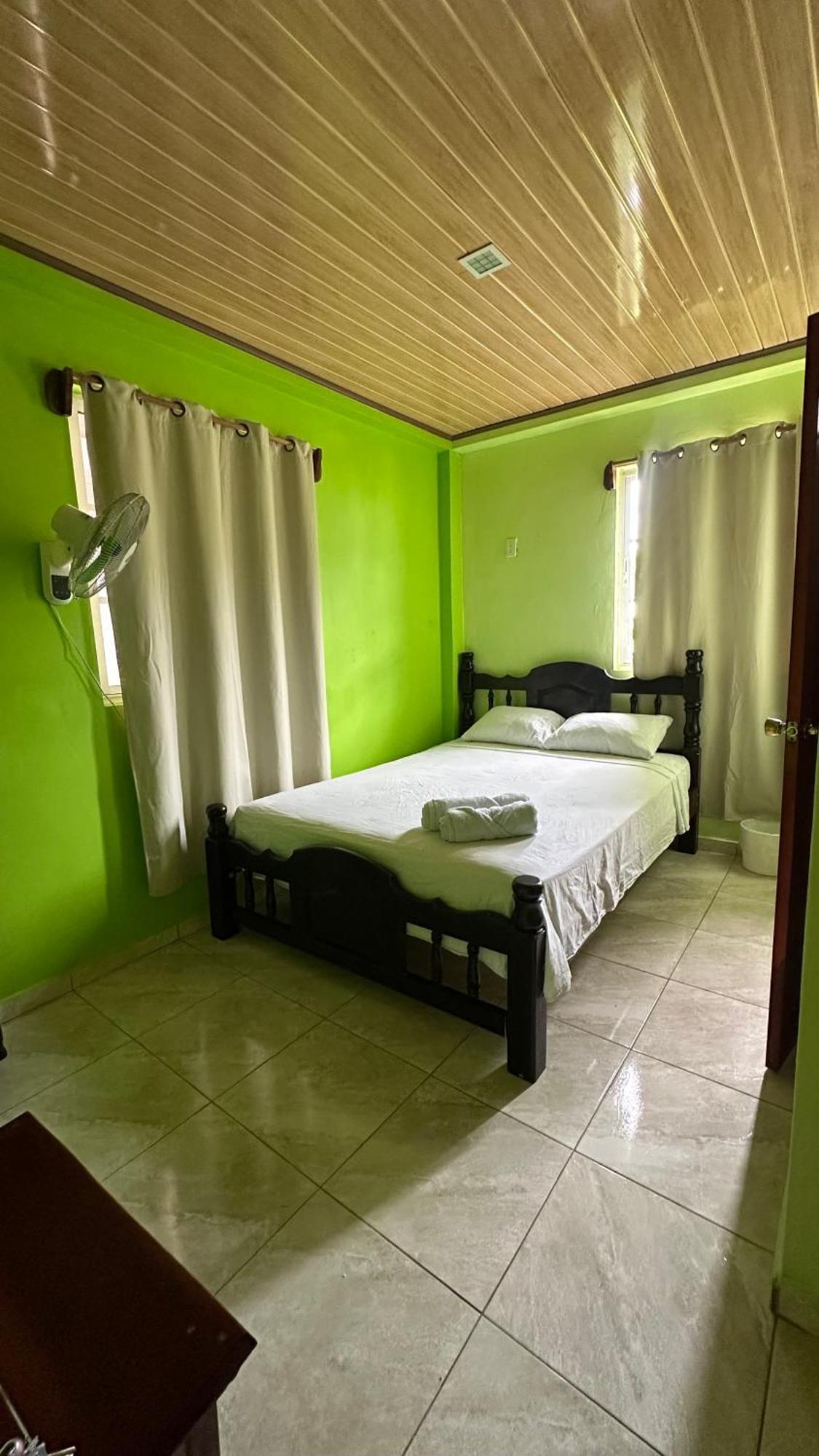 Hotel Caribbean View Bastimentos Buitenkant foto